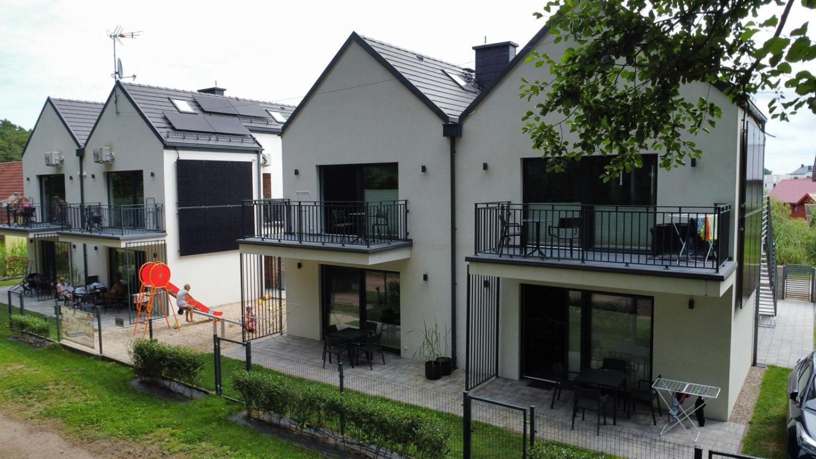 Apartamenty W Sam Las By Klif Ustka Eksteriør bilde